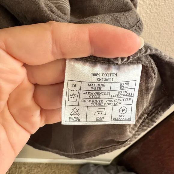 Men's Collared Dress Shirt Size Large - Picture 8 of 8